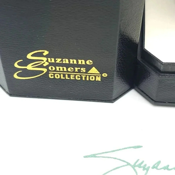 Suzanne Somers Collection Women Quartz Watch Rhinestone Pink Silicone Strap - Picture 3 of 5